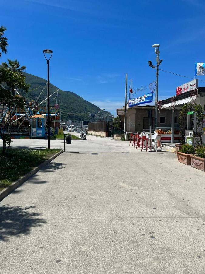 شقة Centro Stabia كاستيلاّماري دي ستا المظهر الخارجي الصورة